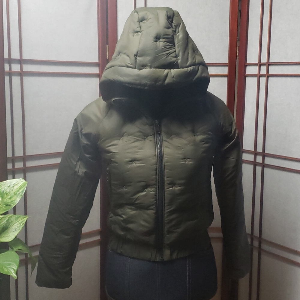 The North Face Girl's Coat Size M 10/12 Nwot